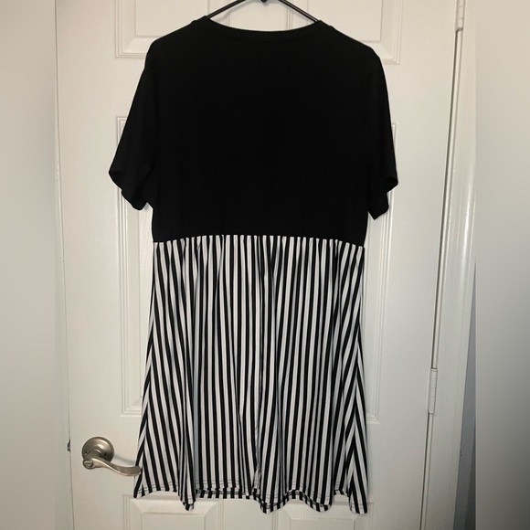 Striped Dress - Picture 2 of 6